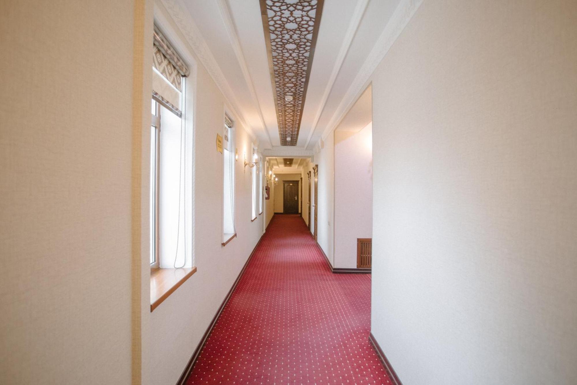 Dendi Plaza Hotel Boukhara Extérieur photo