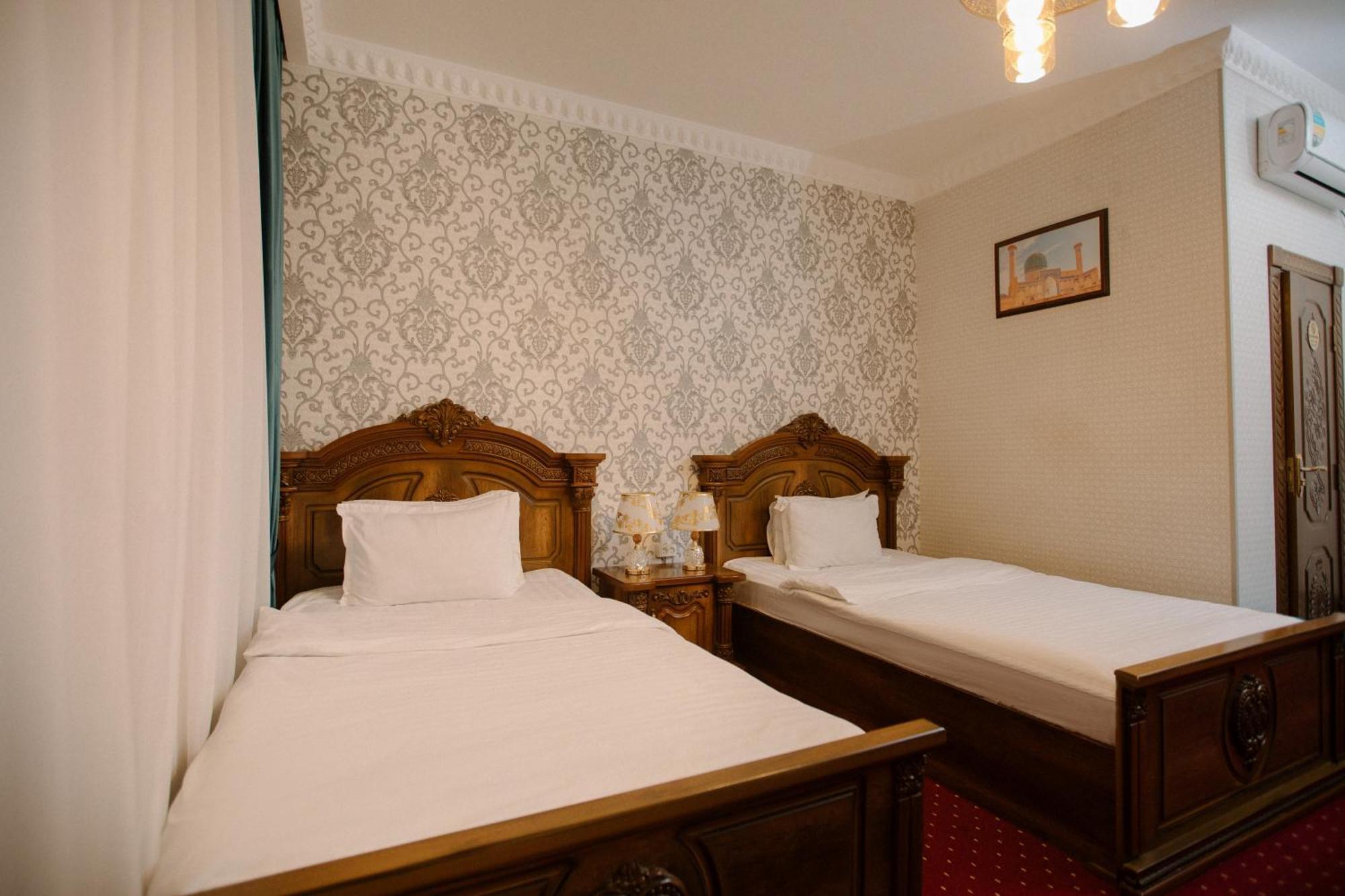 Dendi Plaza Hotel Boukhara Extérieur photo